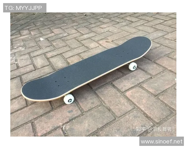 滑板新手必读:从基础到进阶的全面技巧与训练指南